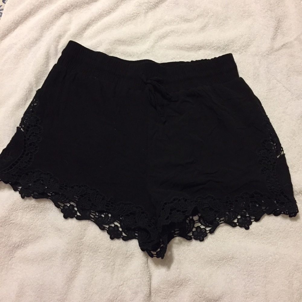 Black lace shorts sz Sm